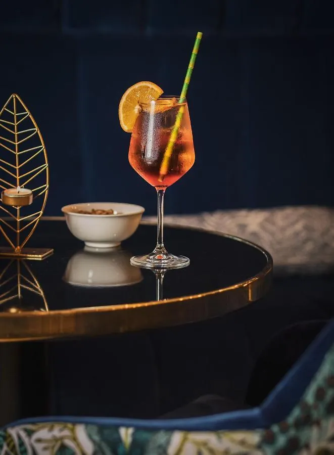 Golden Tulip Lyon Ouest Techlid Hotel & Spa Limonest