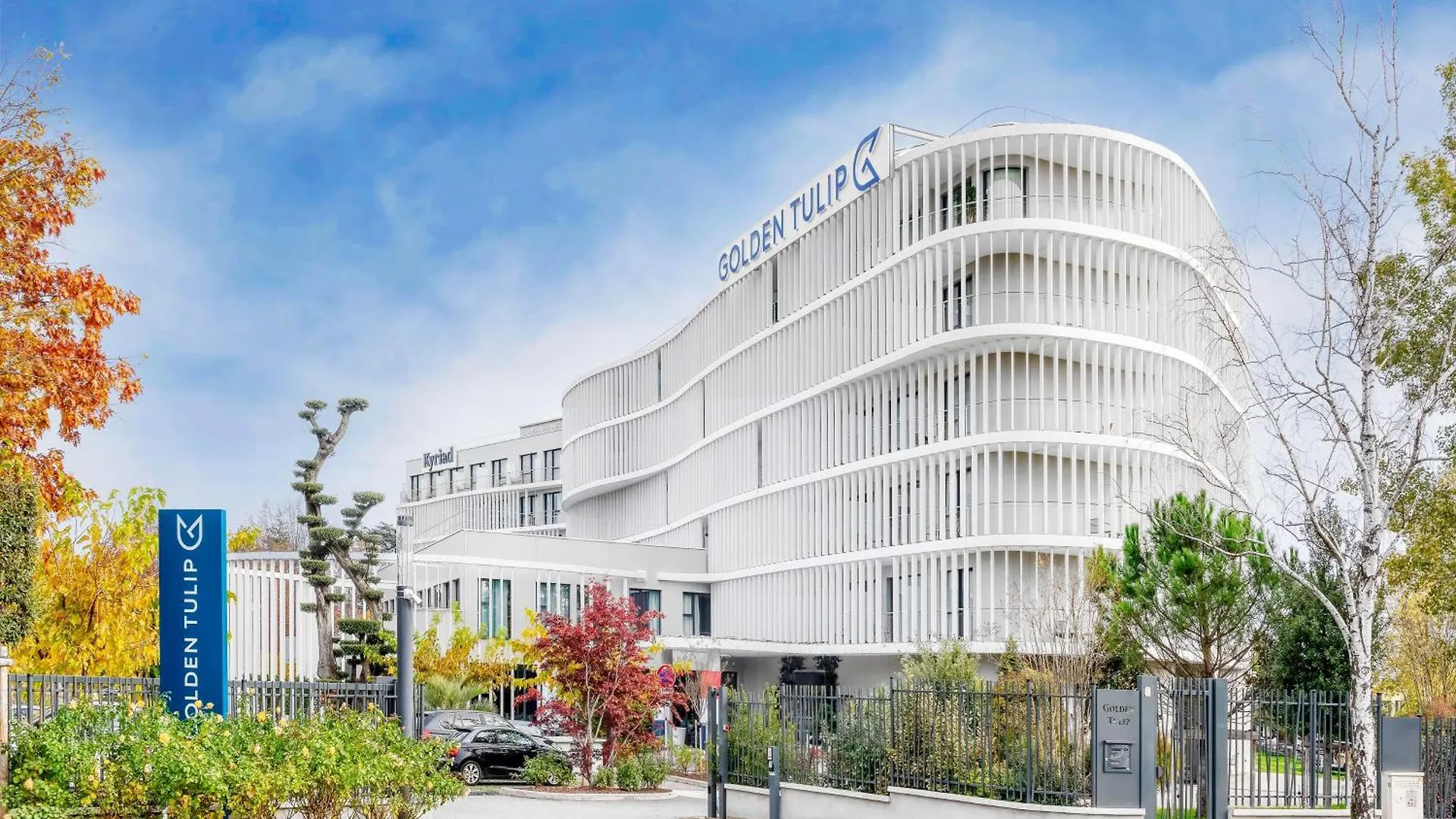 Golden Tulip Lyon Ouest Techlid Hotel & Spa Limonest 4*,  France
