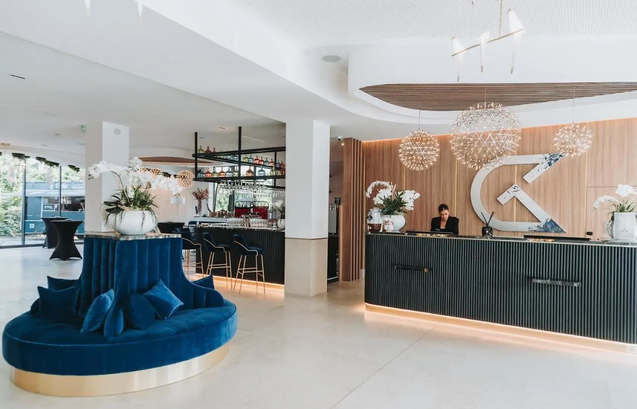 ****  Golden Tulip Lyon Ouest Techlid Hotel & Spa Limonest Francia